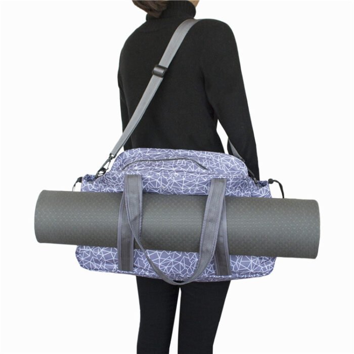 Multifunctional Large-capacity Sports Gym Bag Oxford Cloth Duffel Bag Yoga Bag Female Sports Training Bag - Image 3